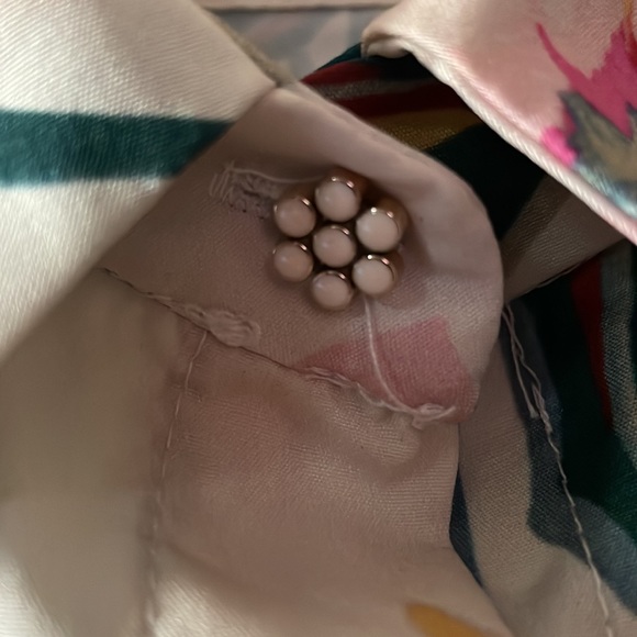 Vintage silk button blouse - Picture 3 of 6